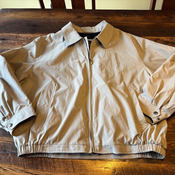 Mens Claiborne Outerwear Microfiber Jacket in pristine condition! - Picture 6 of 10